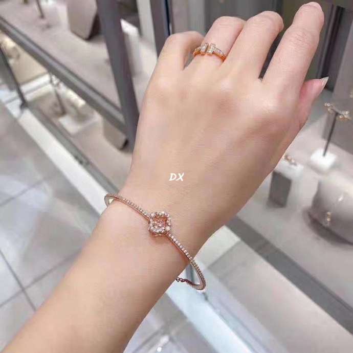 Picture of Swarovski Bracelet _SKUSwarovskiBracelet6syx7214655